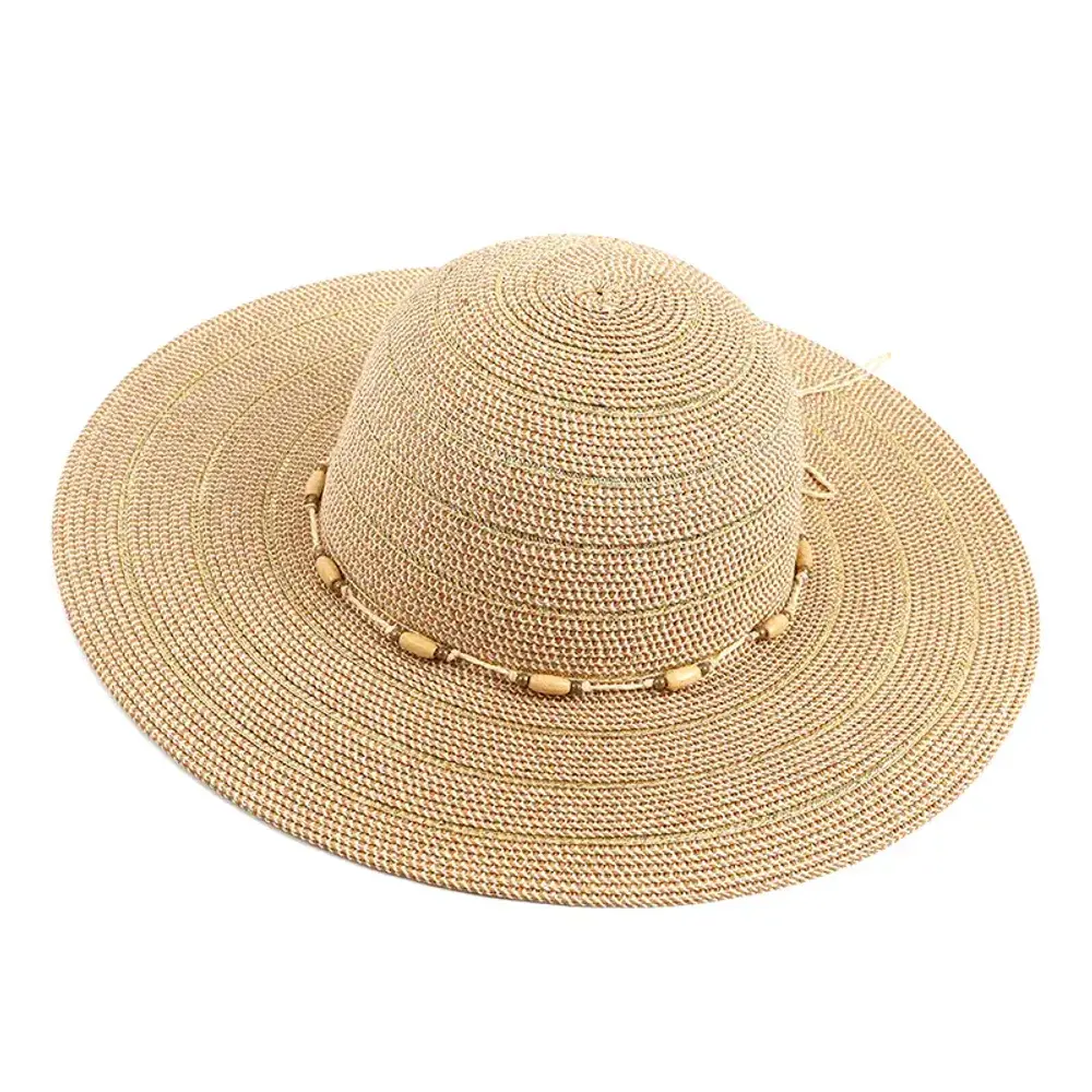 Natural wide-brim straw hat with a softly structured round profile